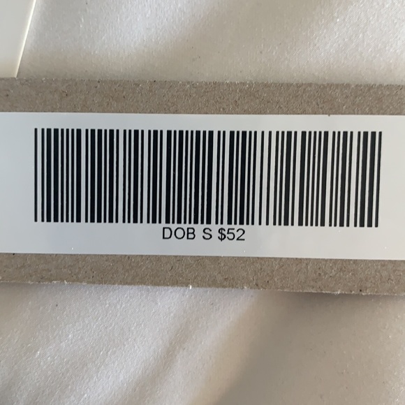 DO+BE blue & white vertical stripe blouse. Boat neck, button down,size small - Picture 4 of 4